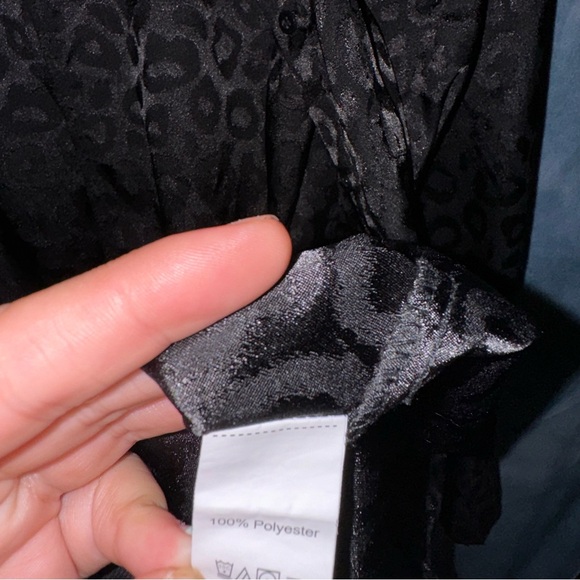 Oversized black leopard print button up - Picture 3 of 6